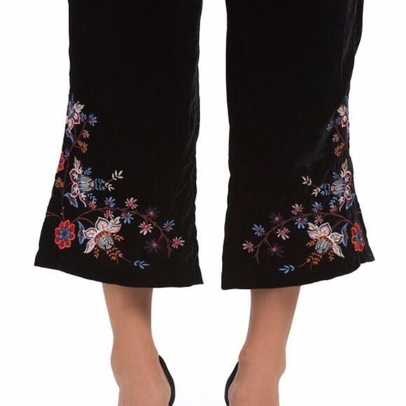 Beautiful velvet crop trousers - Picture 3 of 6